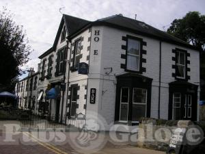 Picture of Abbotsford Arms Hotel