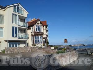 Picture of Marine Hotel