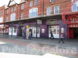 Picture of Zu Bar