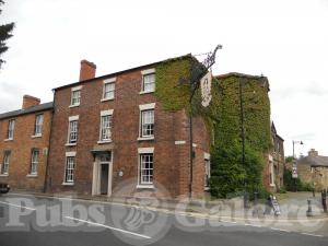 Picture of Wynnstay Arms Hotel