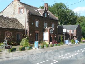 Picture of Ffolkes Arms Hotel