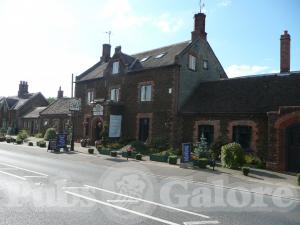 Picture of Ffolkes Arms Hotel