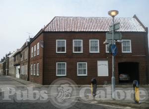 Picture of Tudor Rose Hotel