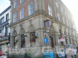 Picture of Bank Chambers Live