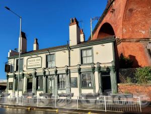 Picture of Crown Inn