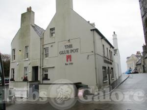 Picture of Glue Pot (Castle Arms Hotel)
