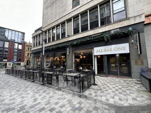 Picture of All Bar One