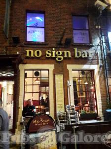 Picture of No Sign Bar