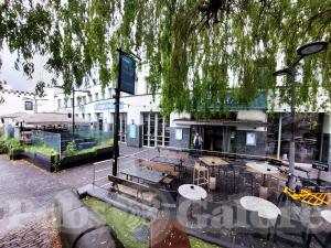 Picture of The Ice Wharf (Lloyds No 1)
