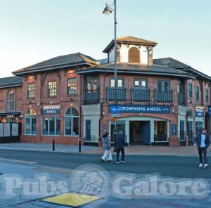 Picture of Crowning Angel