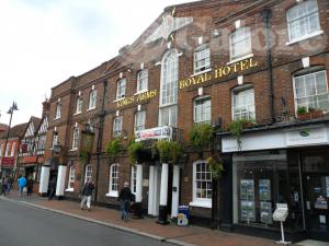 Picture of King's Arms & Royal Hotel