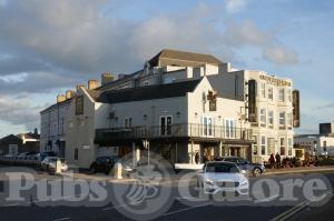 Picture of Cabot Court Hotel (JD Wetherspoon)