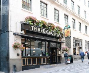 Picture of Three Crowns