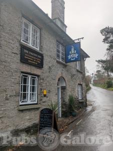Picture of Falcon Inn