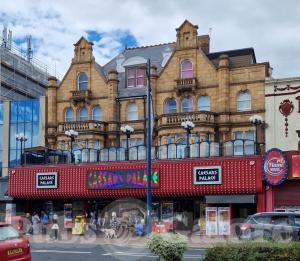 Picture of Caesars Bar