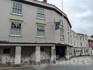 Picture of The Crown & Thistle Hotel