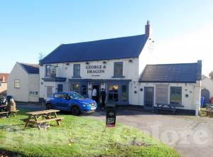 Picture of George & Dragon