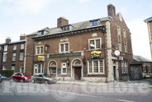 Picture of Kings Arms Hotel