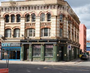 Picture of Hen & Chickens