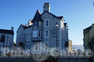 Picture of The Castle Court Hotel