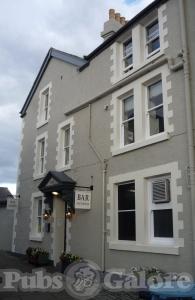 Picture of The Castle Court Hotel