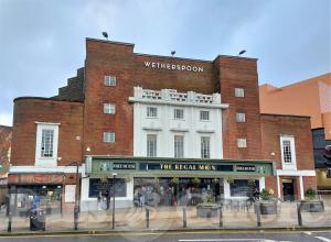 Picture of The Regal Moon (JD Wetherspoon)