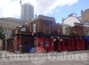 Picture of The Queens Head