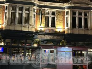 Picture of The Leyton Star