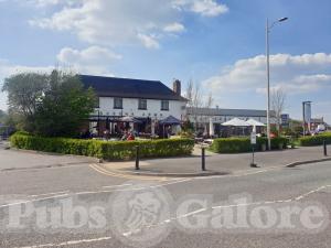 Picture of The Queens Arms (JD Wetherspoon)