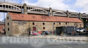 Picture of The Quayside (Lloyds No 1)