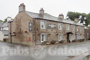 Picture of The Greyhound Hotel