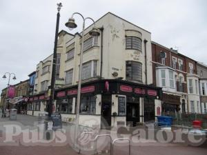 Picture of Leo's Bar