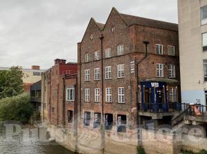Picture of Yates