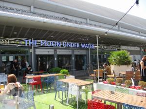 Picture of The Moon under Water (JD Wetherspoon)