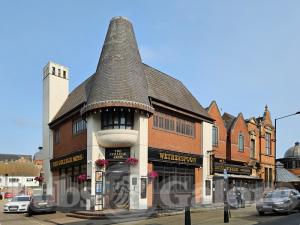 Picture of The College Arms (JD Wetherspoon)