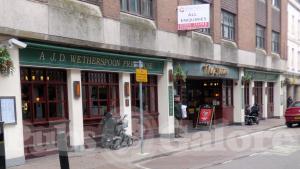 Picture of The Swan (JD Wetherspoon)