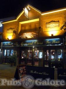 Picture of The Moon and Cross (JD Wetherspoon)