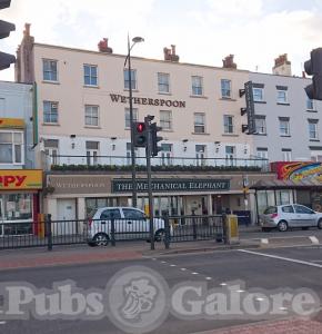 Picture of The Mechanical Elephant (Lloyds No 1)