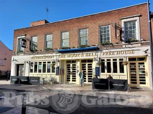 Picture of The Moon & Bell (JD Wetherspoon)