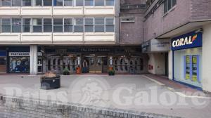 Picture of The Flora Sandes (JD Wetherspoon)
