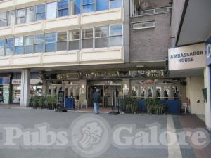 Picture of The Flora Sandes (JD Wetherspoon)