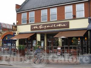 Picture of The Woodford Bar & Grill