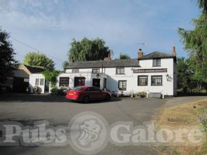 Picture of Three Horseshoes