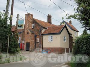 Picture of The Eels Foot Inn