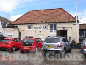 Picture of The Harbour Inn