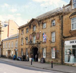 Picture of The George Hotel