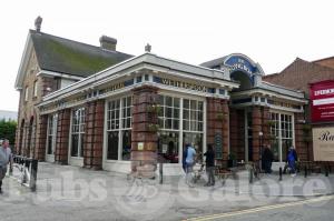 Picture of The Flying Boat (JD Wetherspoon)