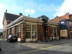 Picture of The Flying Boat (JD Wetherspoon)