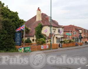 Picture of Walker Arms
