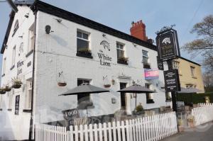 Picture of The White Lion